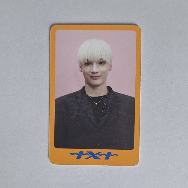 TXT Huening Kai - DICON D’FESTA photocard