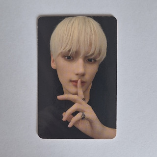 TXT Huening Kai - DICON D’FESTA photocard