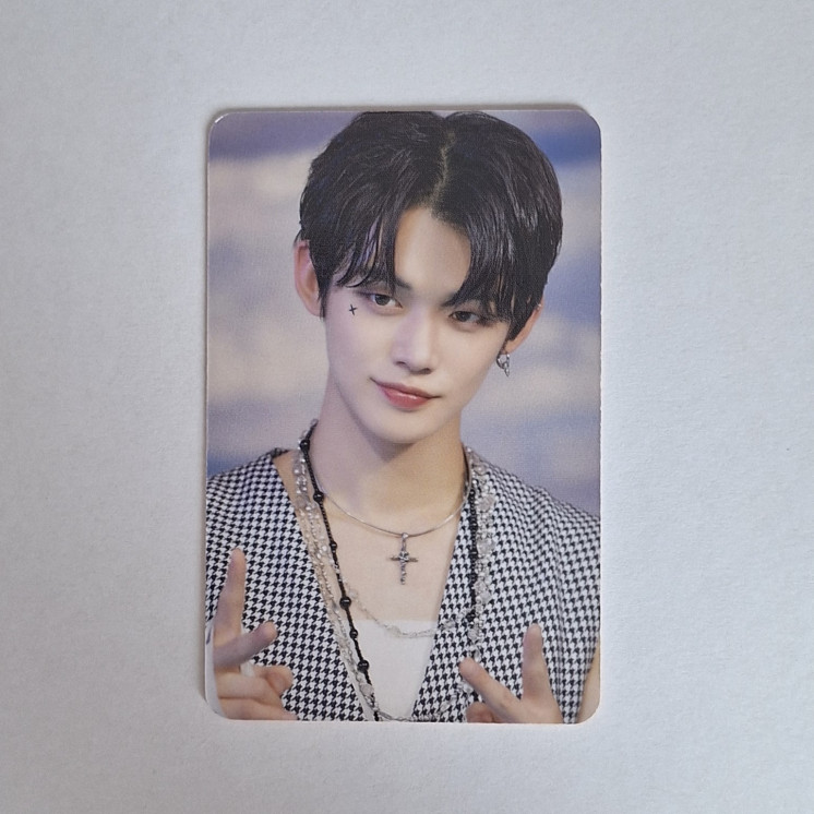 TXT Yeonjun - DICON D’FESTA photocard