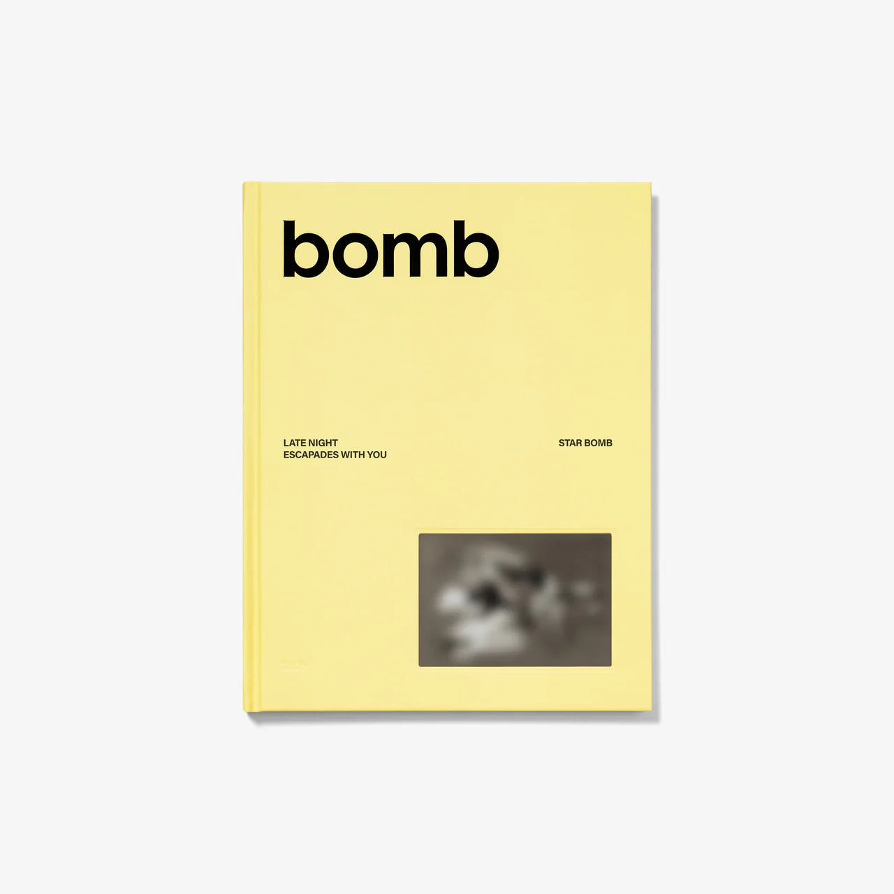 ILLIT - bomb [Standard Ver.]