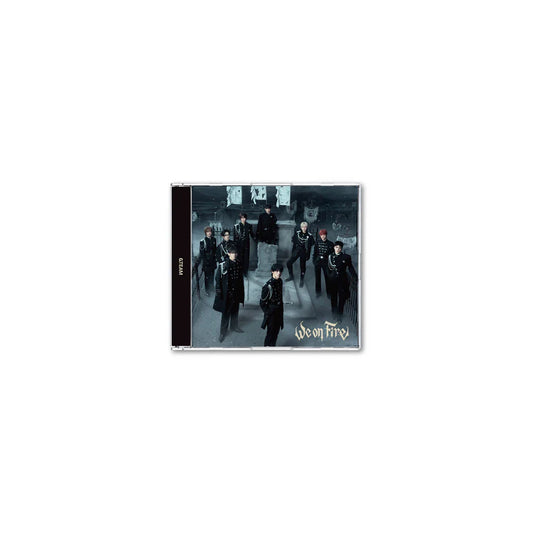 &TEAM - We on Fire [STANDARD EDITION]